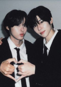 溺愛されて奪われ合いされてます