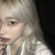 𝘼𝙬𝙖𝙯𝙪𝙠𝙞     低浮さんのアイコン画像