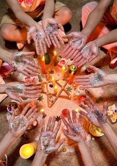 future's in my hands ⊹₊⟡⋆