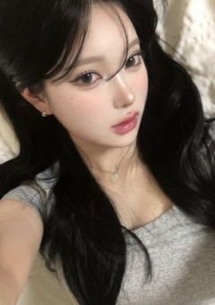 大学のイケメン先輩5人組に好かれたんだが