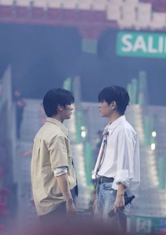 先生、こっち向いて