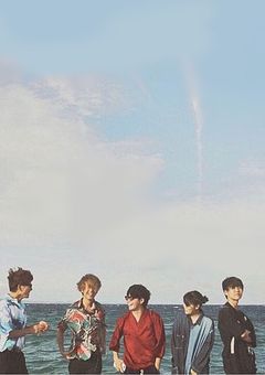 𝐬𝐢𝐱 𝐩𝐞𝐨𝐩𝐥𝐞 𝐨𝐟 𝐛𝐚𝐧𝐝.