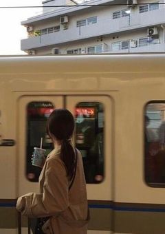 人数合わせの合コンでお持ち帰りされました。
