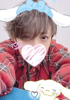 隣の席が莉犬くんでした...