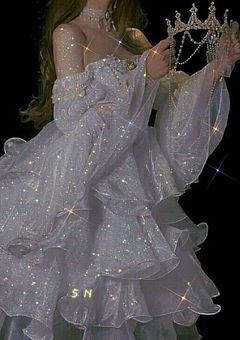 𝐬𝐚𝐨𝐫𝐢'𝐬 𝐓𝐚𝐥𝐤 𝐑𝐨𝐨𝐦