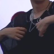 Mari  @低浮上さんのアイコン画像