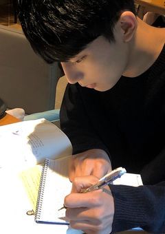 秀贤的房间