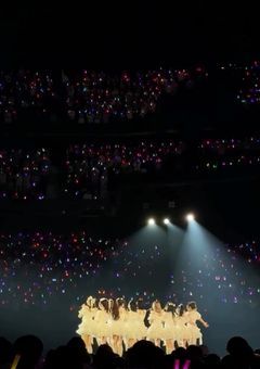 𝓤𝓷𝓭𝓮𝓻 𝓽𝓱𝓮 𝓢𝓹𝓸𝓽𝓵𝓲𝓰𝓱𝓽 🌙ྀིྀི⋆˙⟡