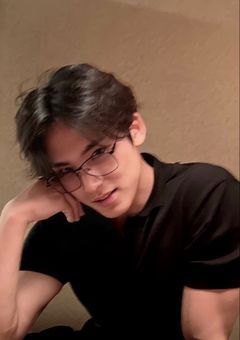 嫌いと遠ざけたら付き纏われました。