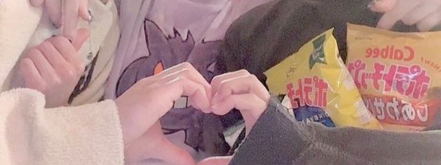 ใใ๐ฒ๐๐ใใใฎๅฃ็ด็ปๅ