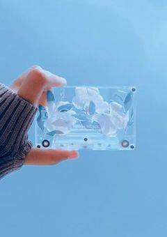 　降り出 した 雨 よ　。