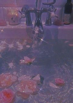 お風呂入っていたら、後輩入って来た件【wtri】