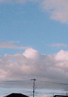 コネシマ王のメイドです