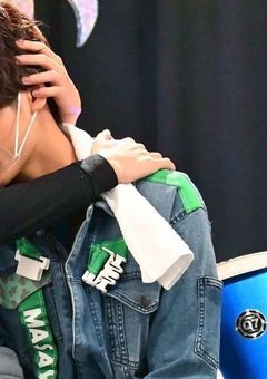 グラス越しの君と目が合う