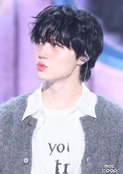 初恋キラー戦争 ♡- -