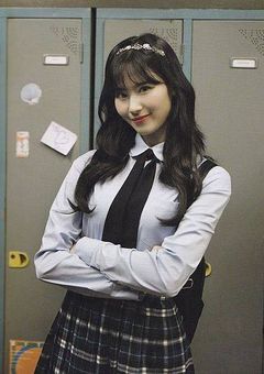 TWICE学園