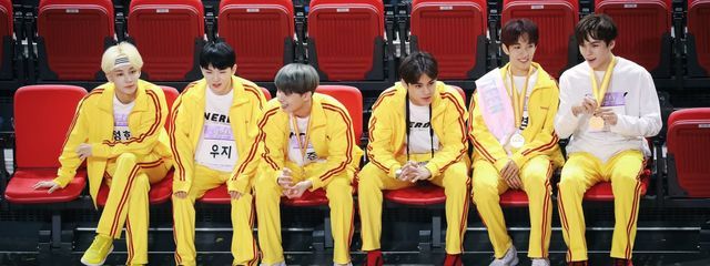 ありゆー 전정국さんの壁紙画像