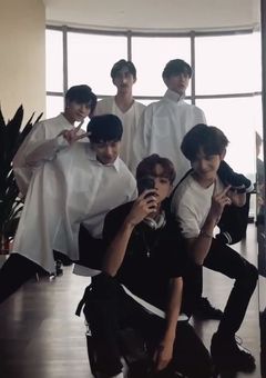 ＹGの奇跡と呼ばれたボーイズグループ