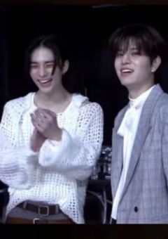 学校では不良な癖に俺の前だとネコになるんです