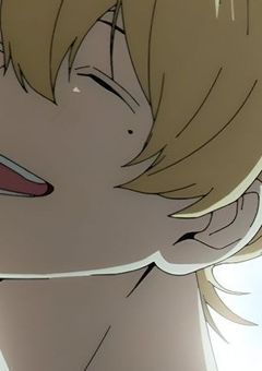 ▹▸   隣   の   君   の   。