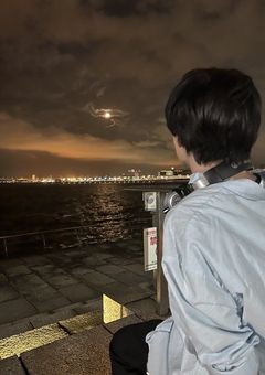 短 編 集