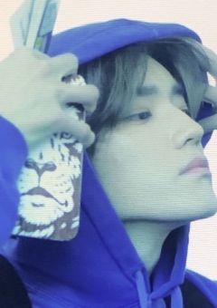 三億で買われました