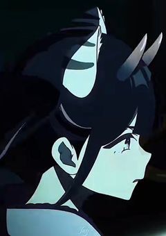 2 つ の 顔 。 裏 表 セ レ ナ ー デ