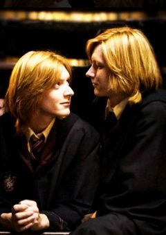 愛情それとも…？