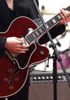 ナムジャドルに男装ヨジャ