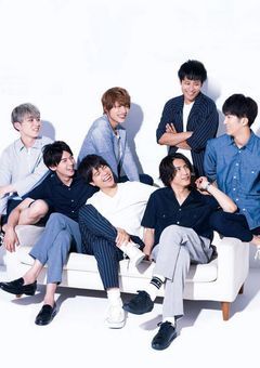 7人の勇者に助けられました