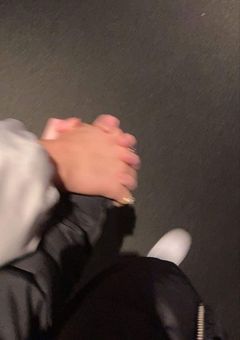 　アイドルたちの彼女 。