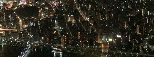 雫 月さんの壁紙画像