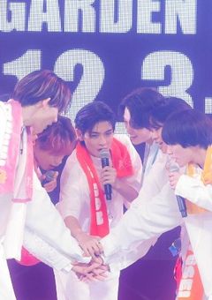 明るい未来に向かって