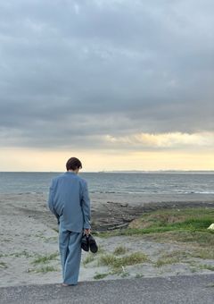 君の涙色は､あの日の空より青い｡