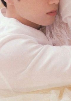 ๅใจๅใฎ็ใ
ๆฅ่จ