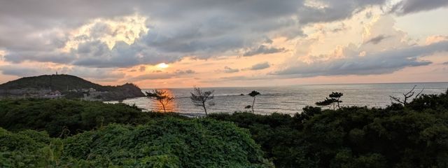 まるる（サブ）さんの壁紙画像