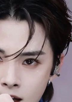 噂 の 幼 馴 染 み 、私 ら し い .