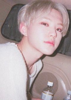 　1/2 の モ ノ ロ ー グ　