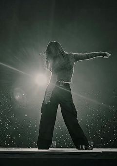 𝘗𝘙𝘖𝘑𝘌𝘊𝘛 𝘚𝘛𝘈𝘙𝘓𝘐𝘎𝘏𝘛