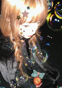 　　枯れた心に一凛の華を　　