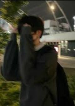 不良の男子高校生と9人の優等生