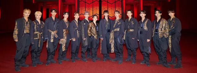 ゆな🪼🪷🪻さんの壁紙画像