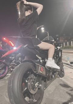暴 走 族 の 妹 は や ん ち ゃ っ 子 ？