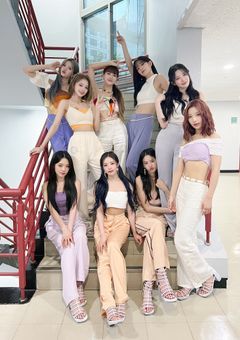 9人の仲良し生活