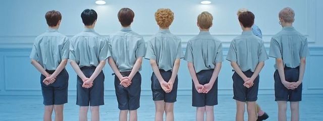 ㄹㅎさんの壁紙画像