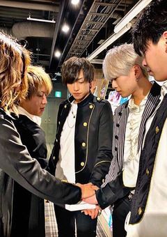 病気の私たちと、訳ありの君たち。