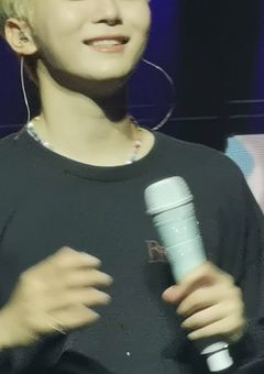 𝘉𝘰𝘰'𝘴 𝘳𝘰𝘰𝘮