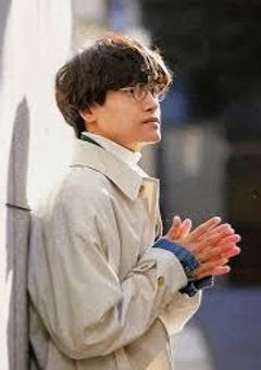 窓際の眼鏡くん