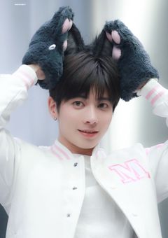 猫アレルギーの俺、ついに猫飼います♡
