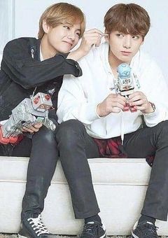 紅一点はBTSのヒョンより大人